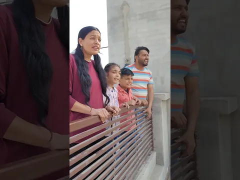 Door Nhi Khole Gy🤣 SANSAR #shorts #funny