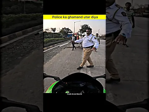 Police vs bikers😨 Badtamiz old man police wala #shorts #bike #biker #rider #superbike #size #police